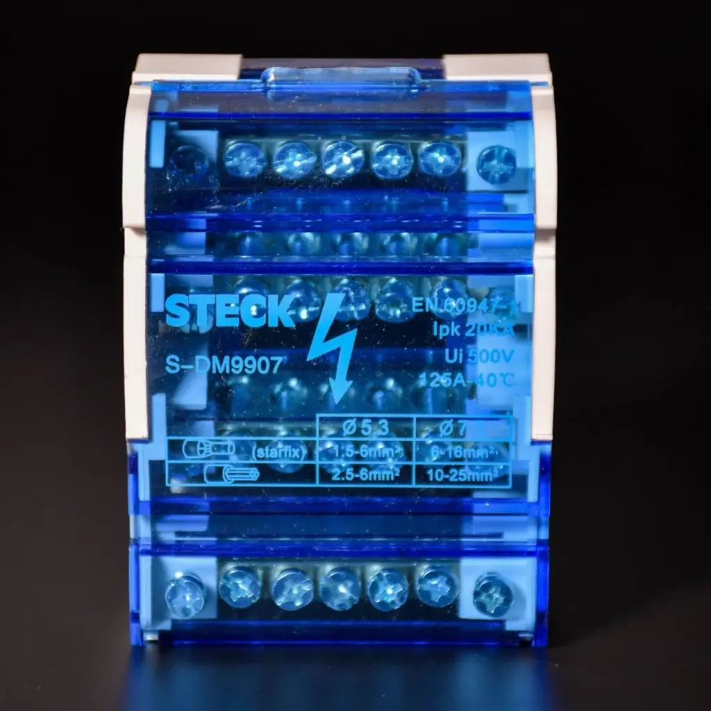 BLOQUE DE DISTRIBUCION 4P 4MODULOS 100A 20KA (ICC) 7 CONEXIONES