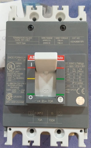 [1SDA069749R1] BREAKER 3X70A CAJA MOLDEADA FORMULA A1A FIJO 